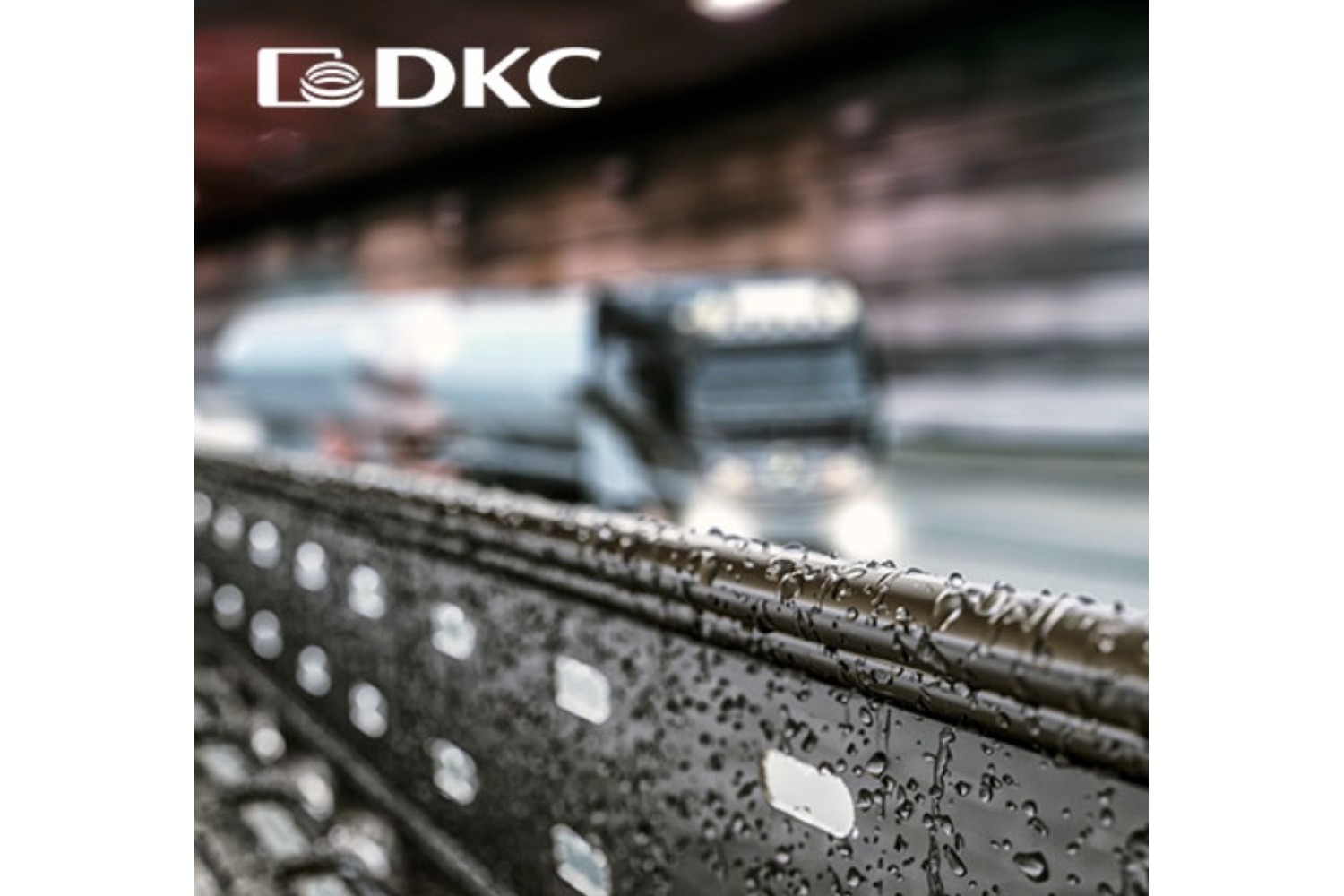 Почему выбирают лотки с цинк-ламельным покрытием?